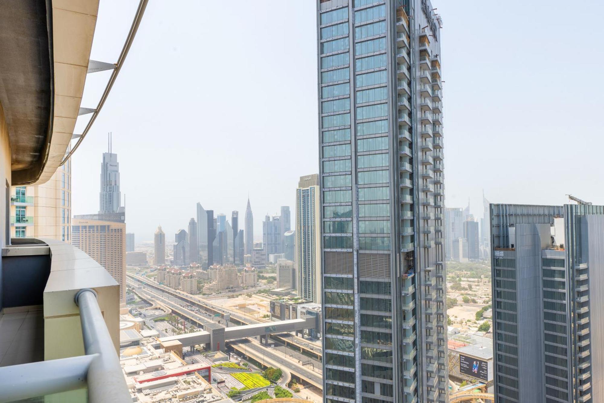 Damac Maison Mall Street Residences Dubai Eksteriør billede